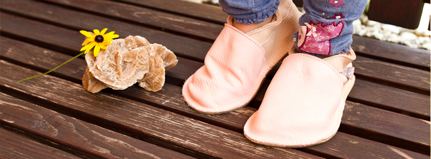 Tomar Creation – chaussures minimalistes Les Petites Gommes avec semelle en caoutchouc